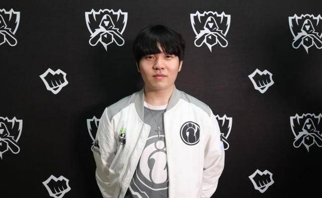 來軟弱無能 來軟弱無能