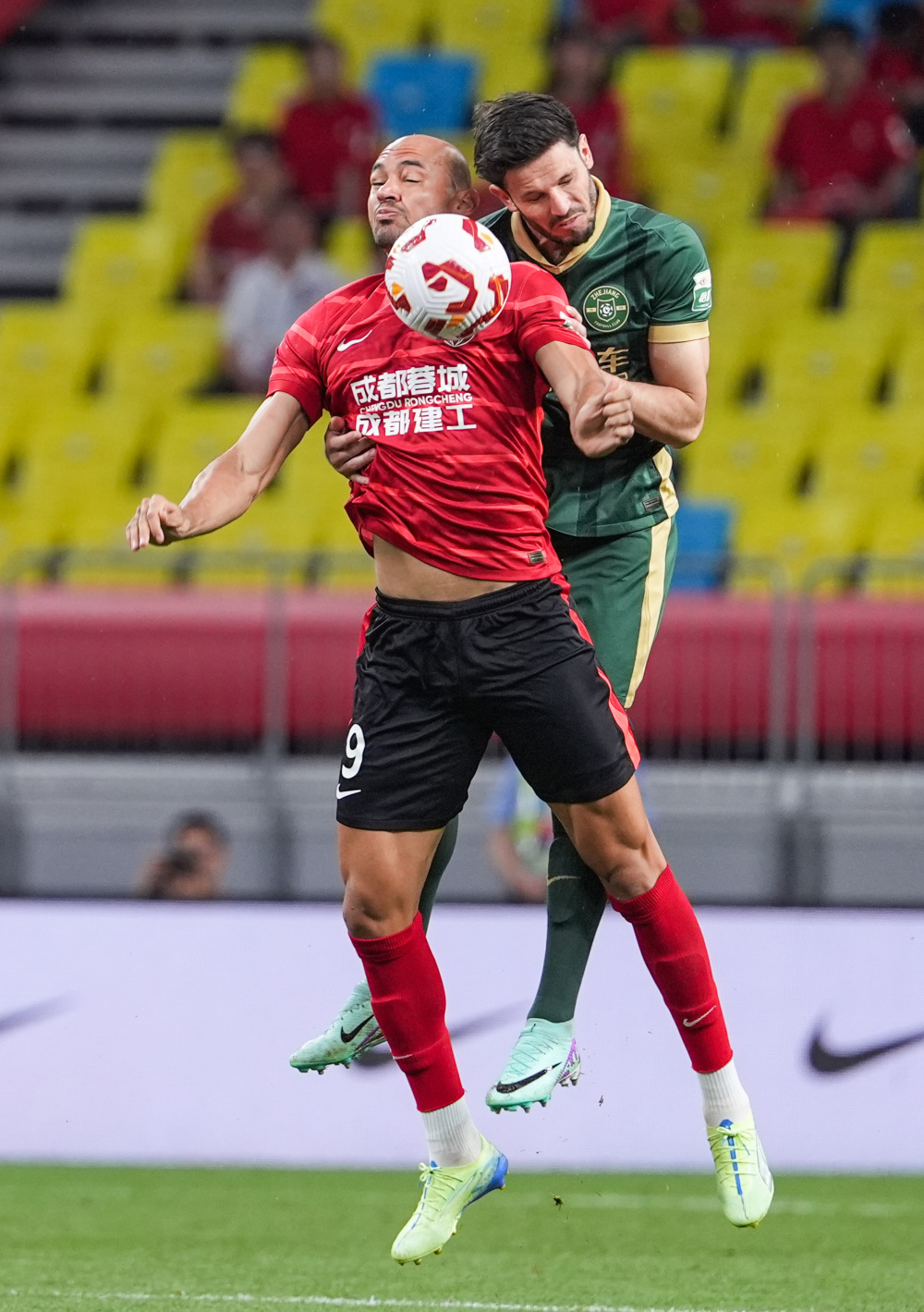 额和保障年 额和保障年