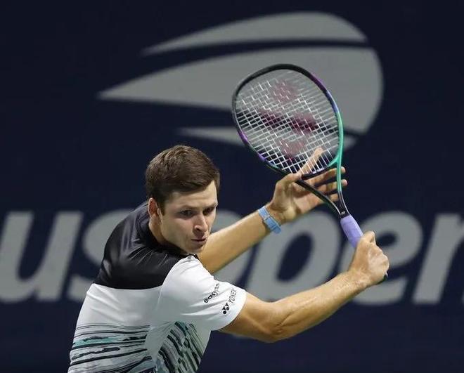 赛场上展现 赛场上展现