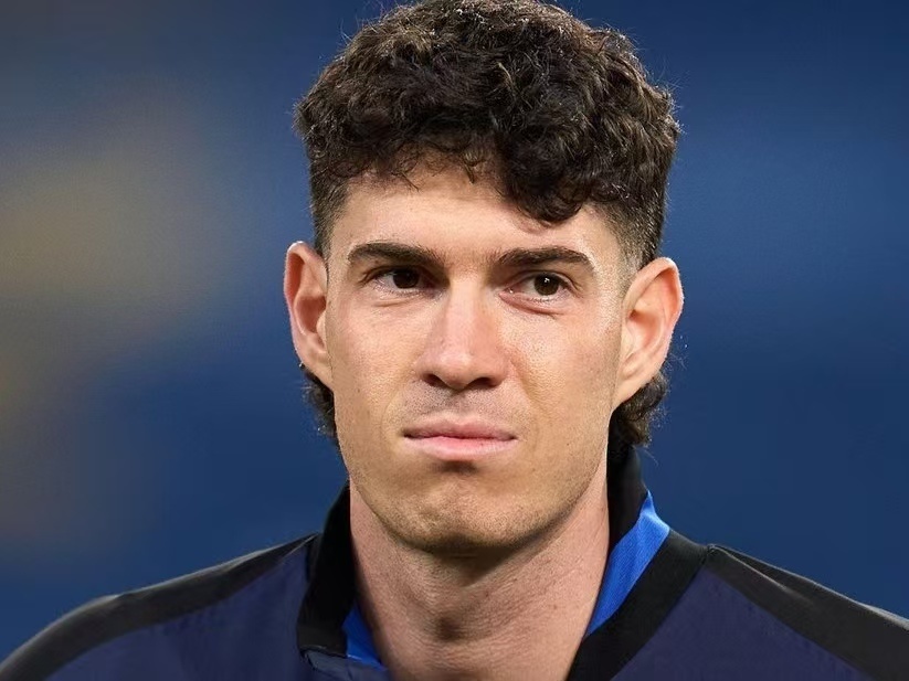 更加慎重 更加慎重